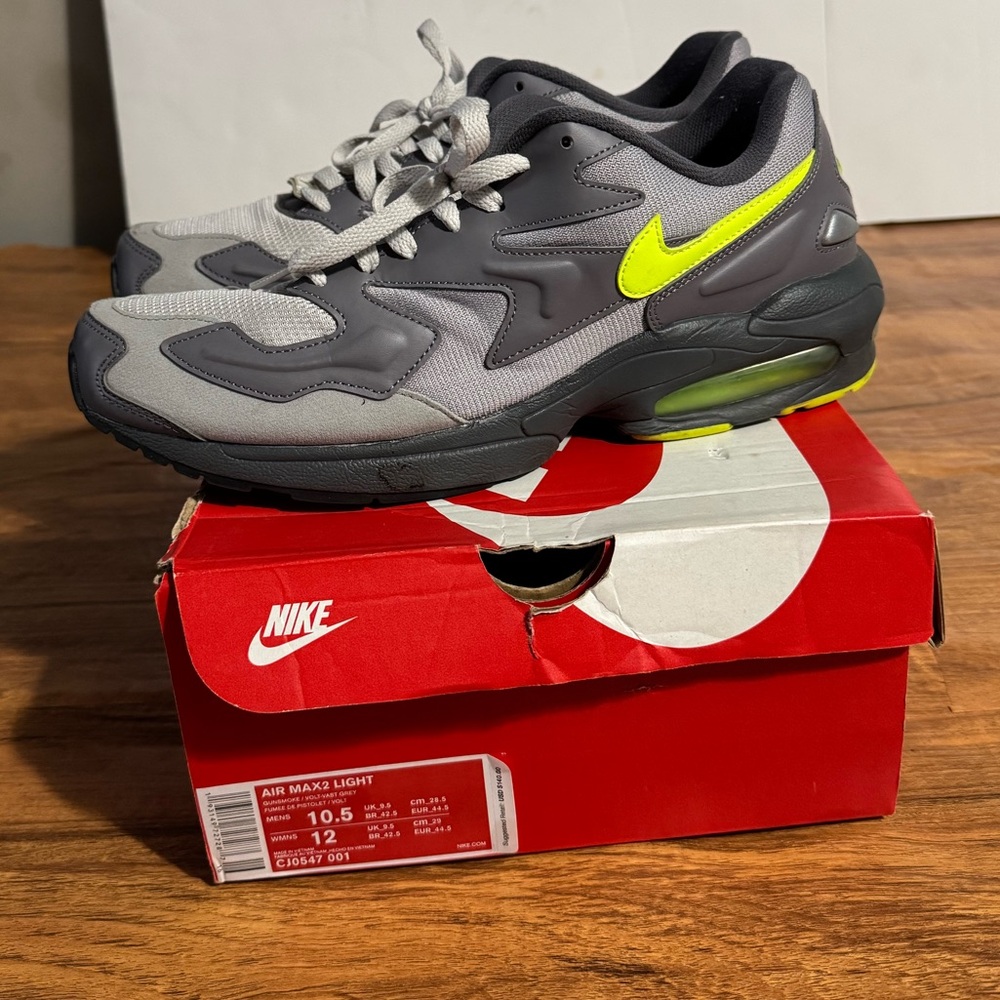 Nike Air Max 2 Light Volt